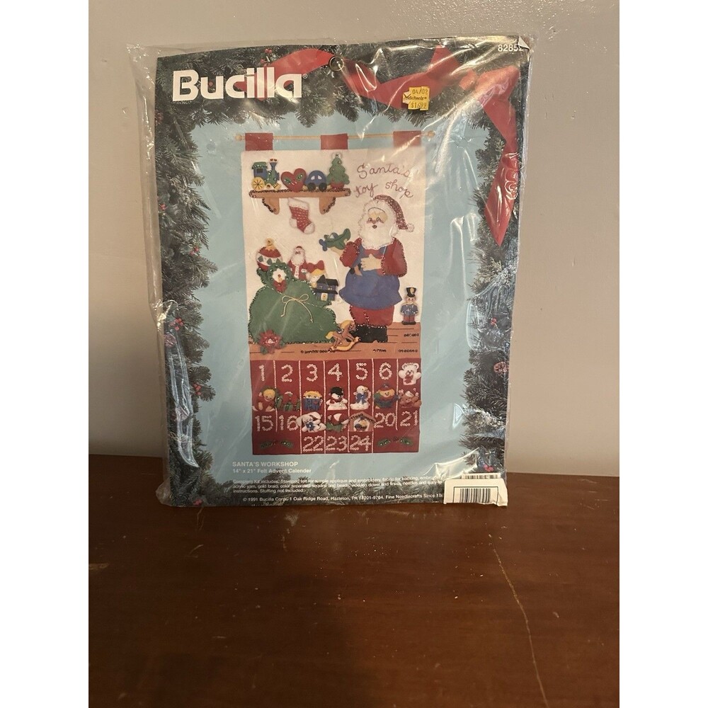 Vintage 1991 Bucilla Santa’s Workshop Felt Advent Calendar Kit #82852 NEW